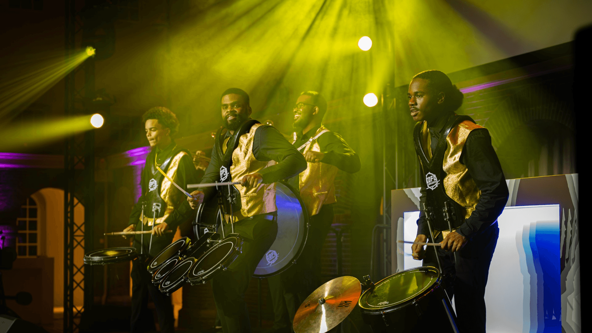 Sfeervol live entertainment tijdens een evenement