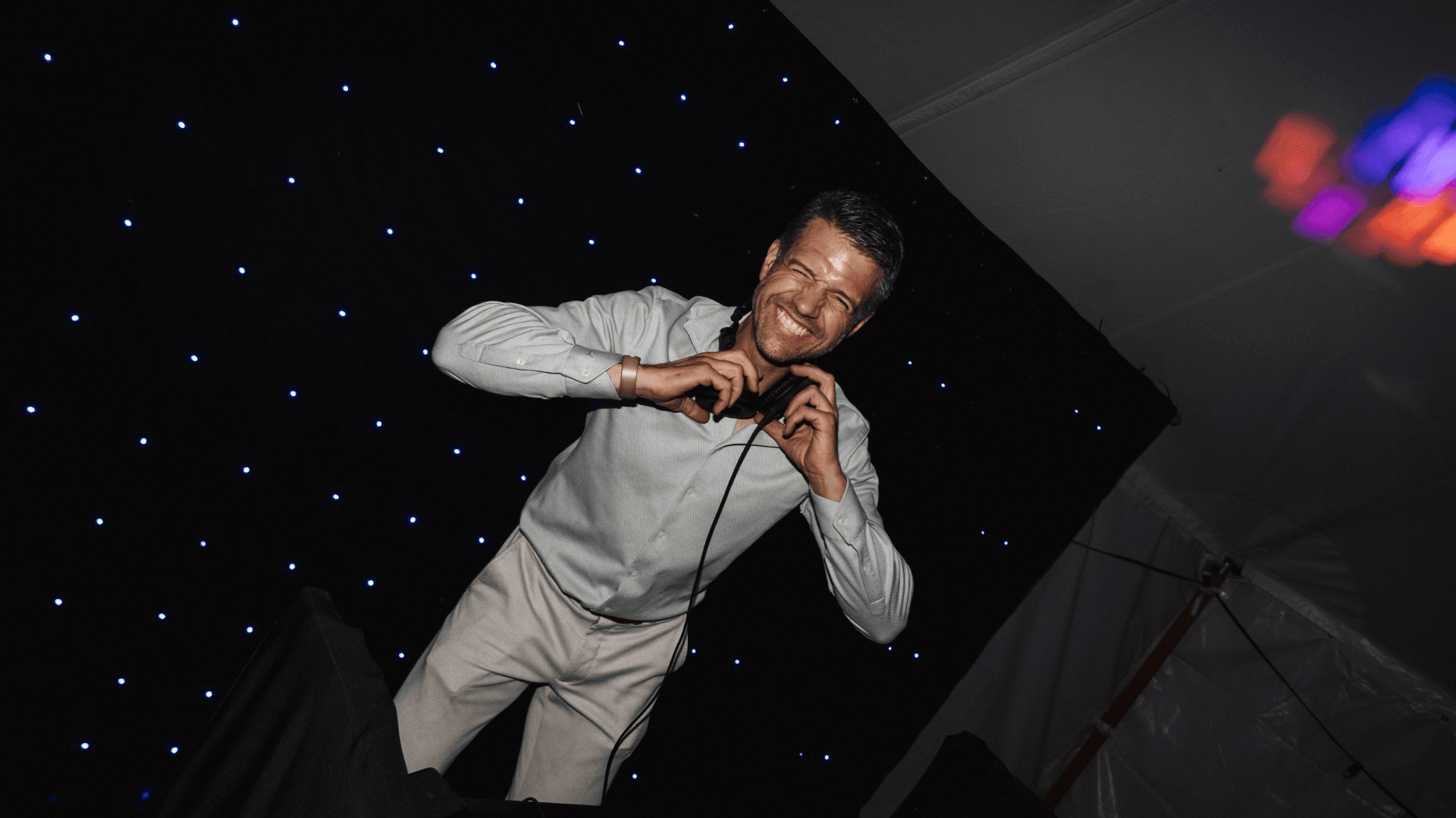 Sfeervol live entertainment tijdens een evenement